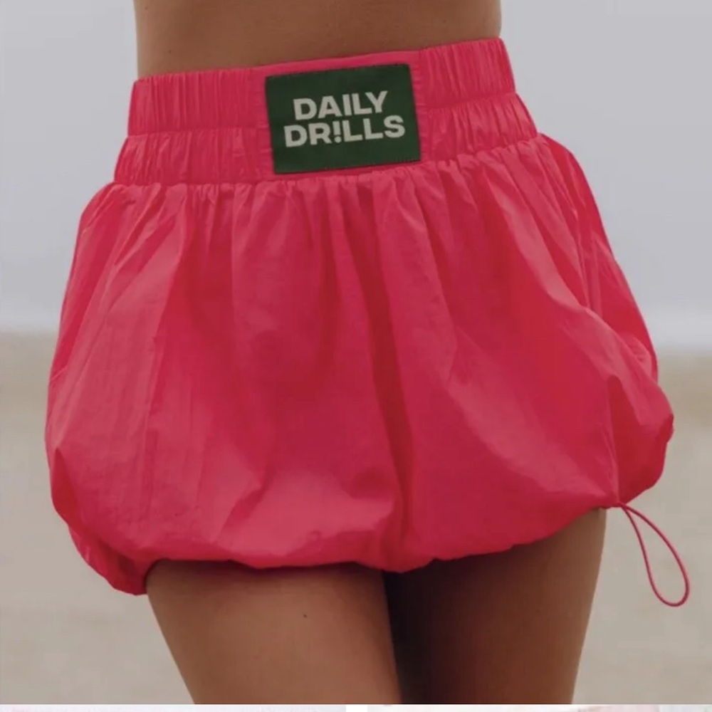 DAILY DRILLS bubble skirt